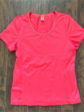 Lucy Large Pink Short Sleeve Athletic Top